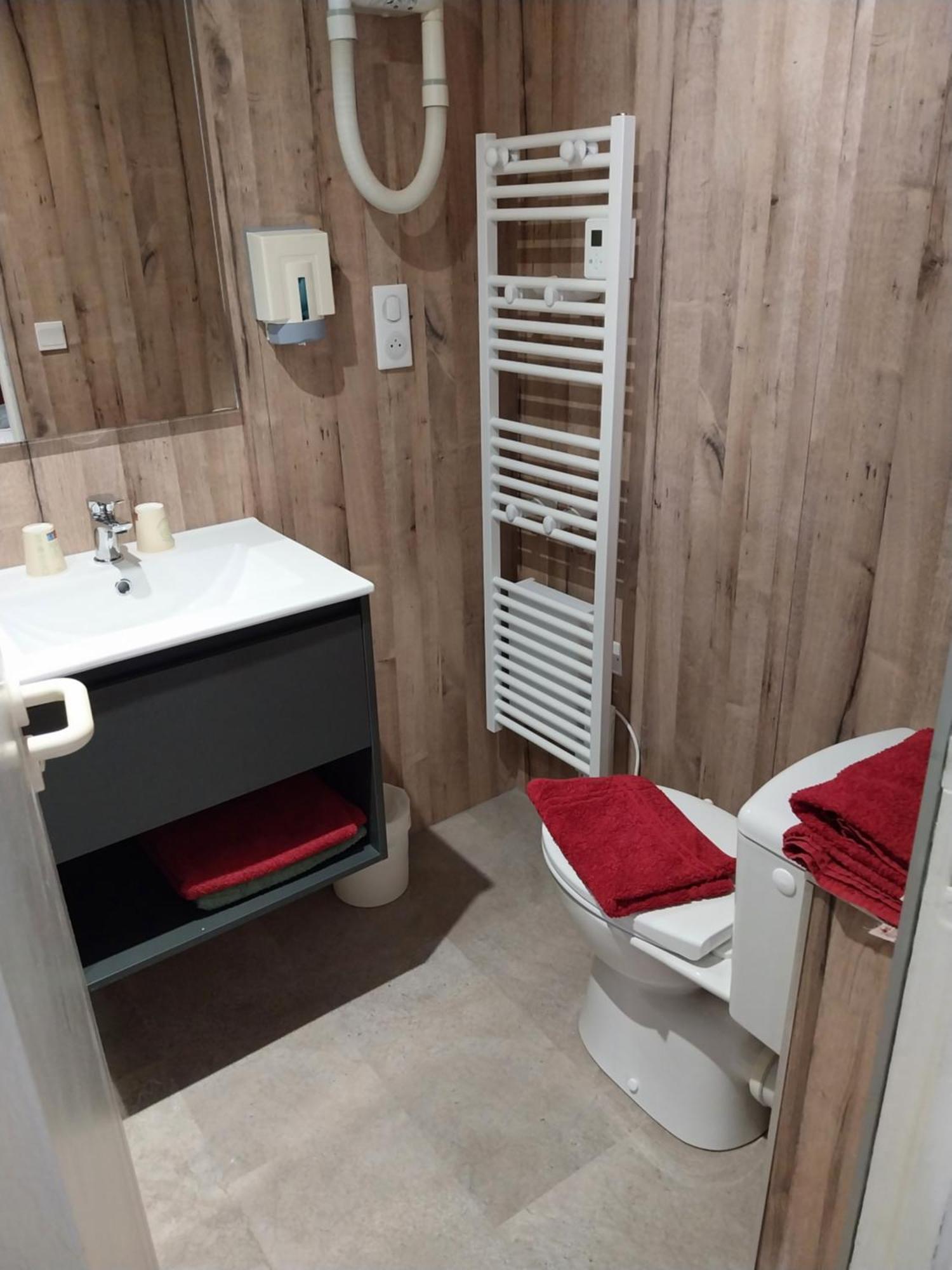 Hotel Jean Xxii Cahors Eksteriør billede